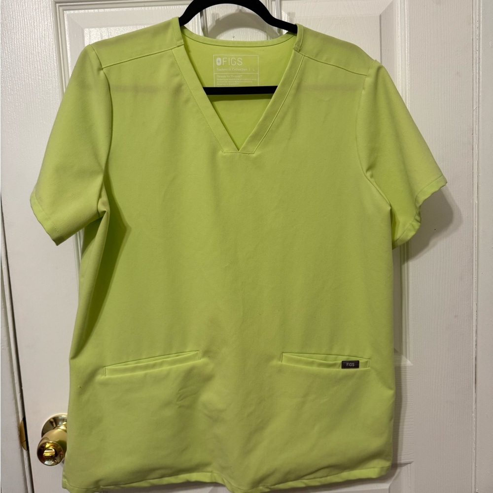 Figs Neon Green set